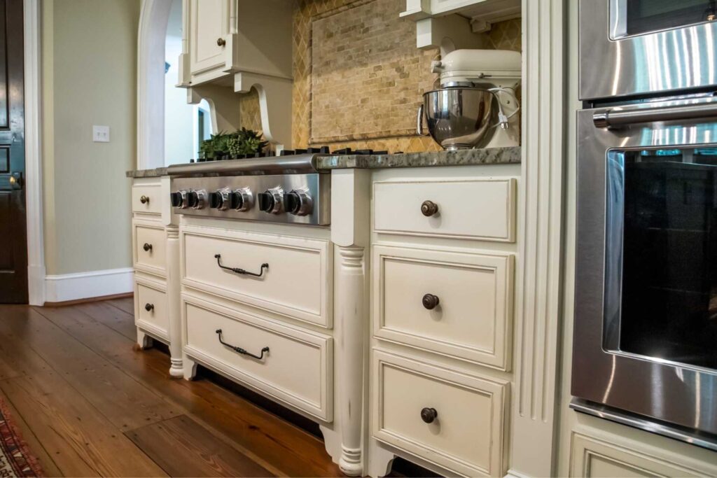 5 Tips From Kitchen Cabinet Design Experts