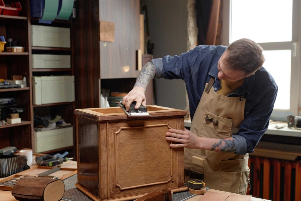 Why Choose Local Artisans for Grand Rapids Cabinets?