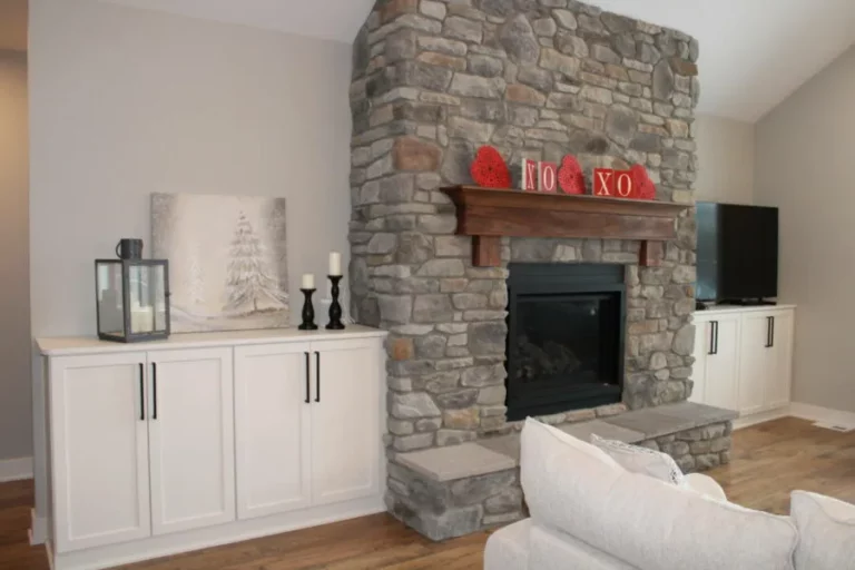 Fireplace built-ins with quartz countertops